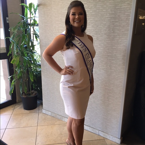 French Connection Dresses & Skirts - Size 12 Blush Interview/Pageant Interview Dress